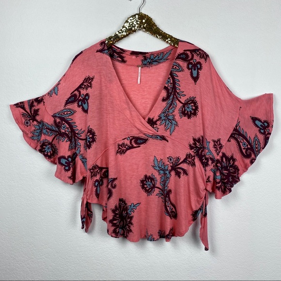 Free People Tops - Free People • Maui Wowie Floral Top